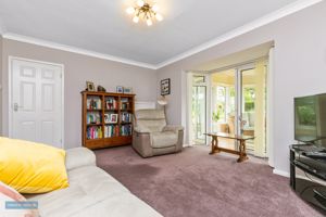 Sitting Room- click for photo gallery